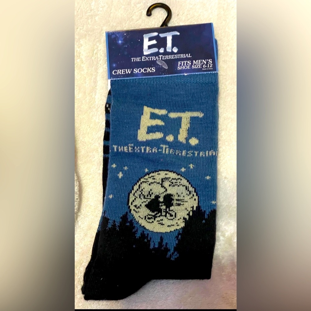 E.T. Mens’s socks 1 pair size 7-12